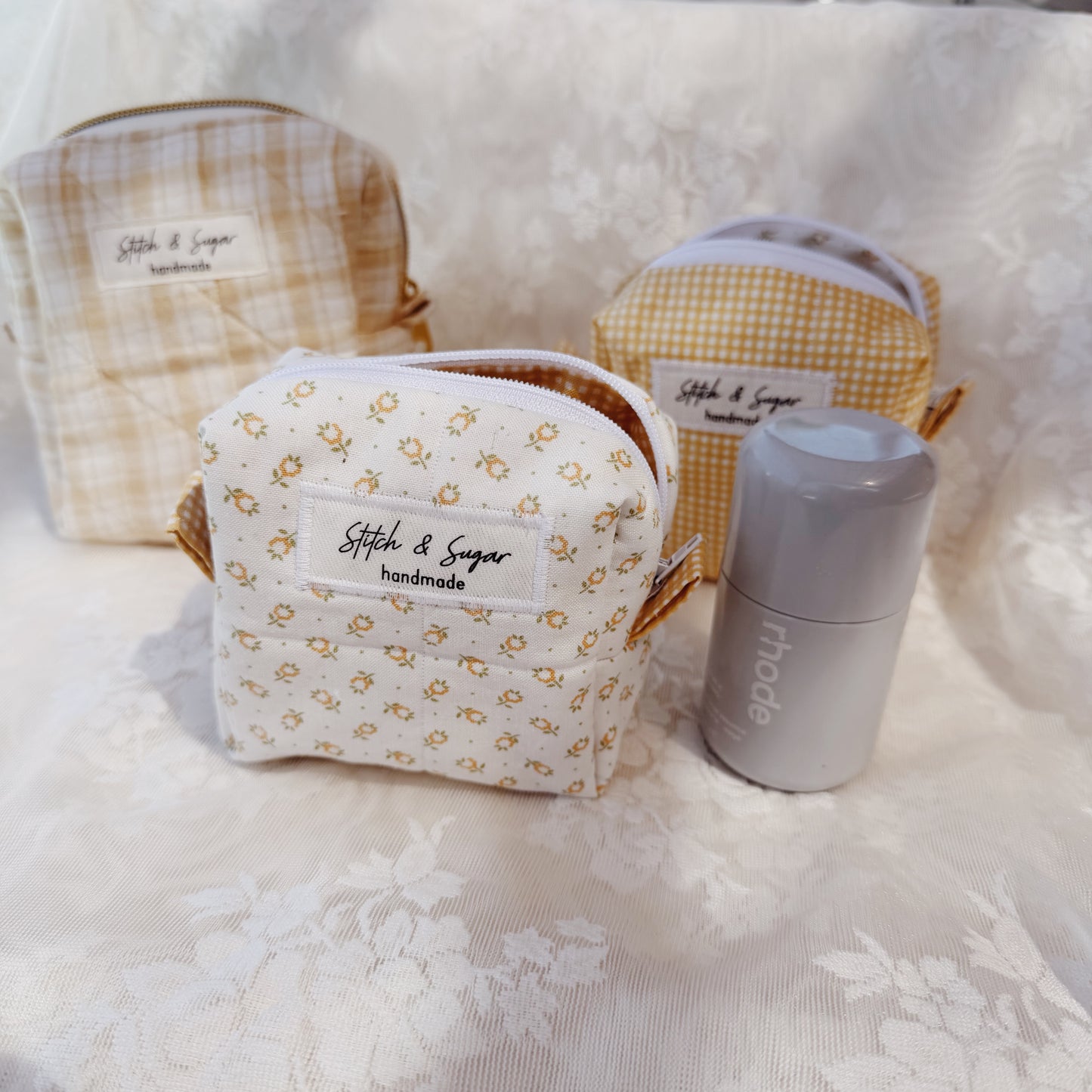 Dainty floral on-the-go mini