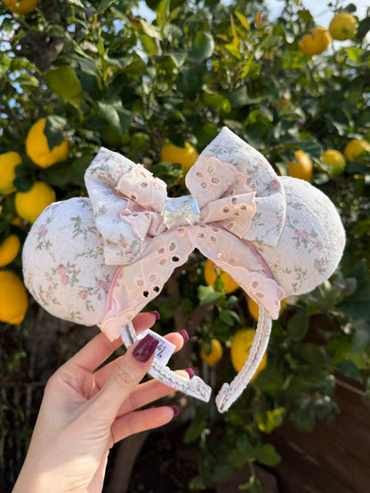 Blushing Garden Ears