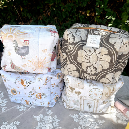 Rooster makeup bag