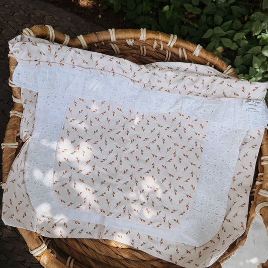 Dainty Tulip Apron