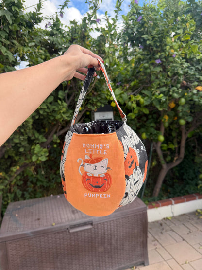 Trick or Treat bag- mommy’s little pumpkin