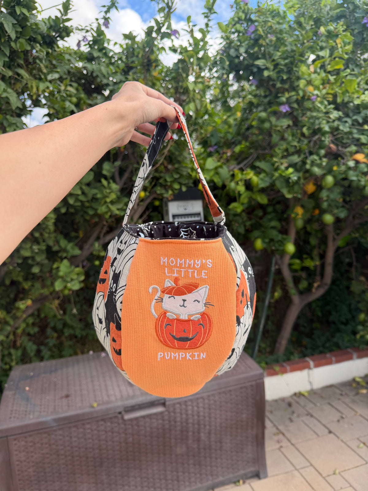 Trick or Treat bag- mommy’s little pumpkin