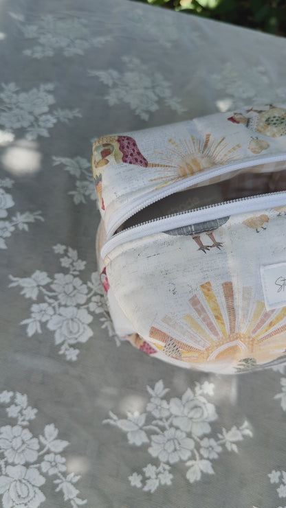 Rooster makeup bag